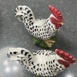 Pair of Fitz and Floyd Classics Rooster Statue Garden Sculpture Handcrafted